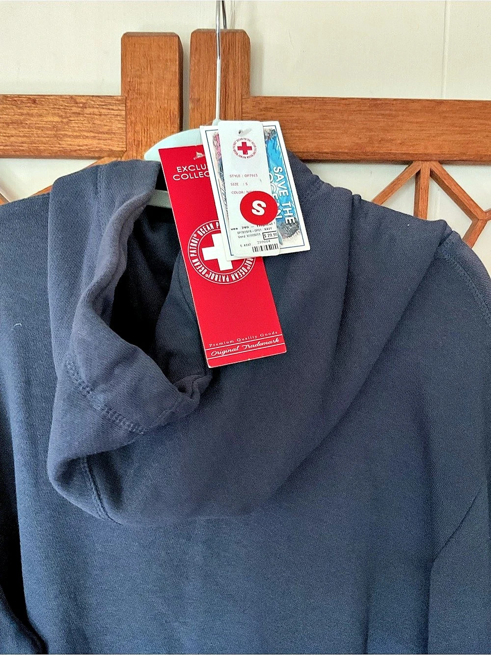 Ocean Patrol Coastal Collection Destin FL Hoodie Blue & Red Small - Picture 4 of 4